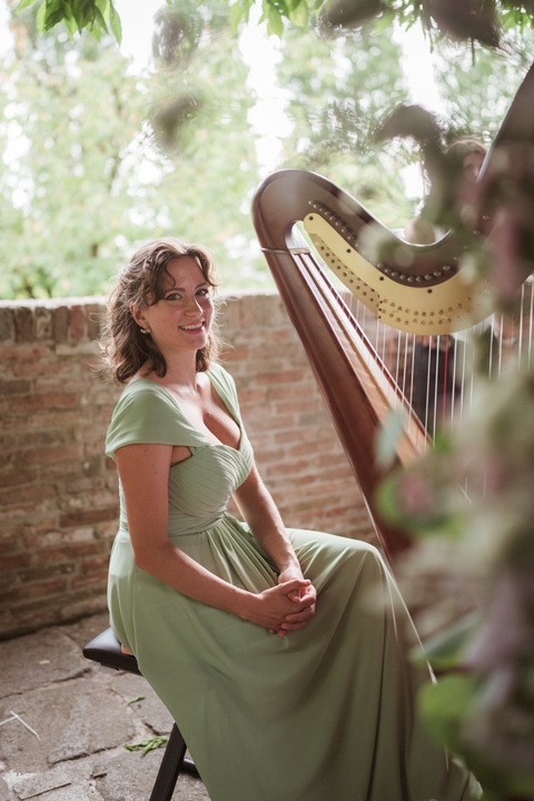 Aurora Harp - performance photo 4