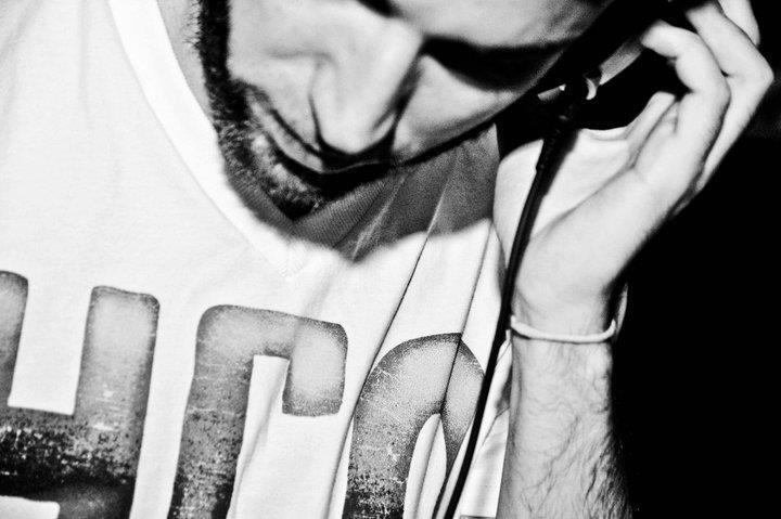DJ Delo - performance photo 2