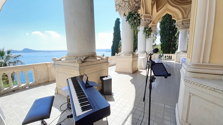 Garda Wedding Pianist - performance photo 33
