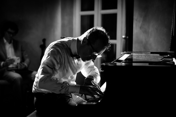 Garda Wedding Pianist