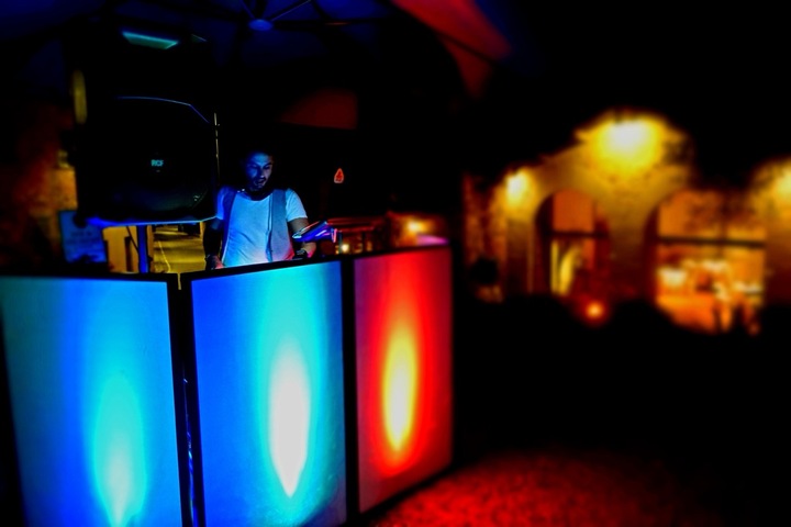 DJ Oro - performance photo 32