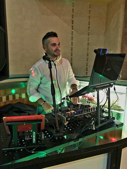 DJ Oro - performance photo 74