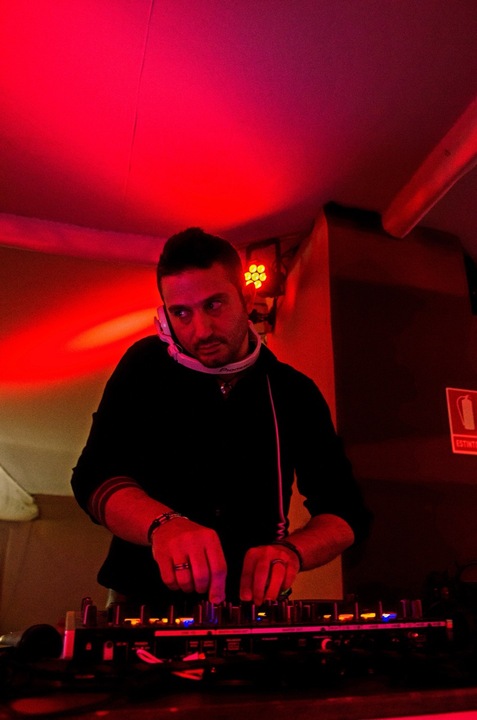 DJ Oro - performance photo 26