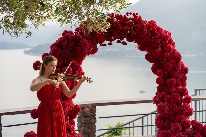 Strings in Turin - performance photo 3