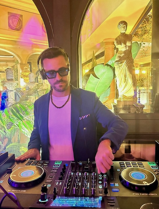 Spinning Rome - performance photo 3