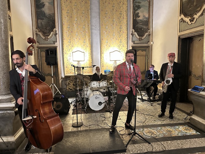 Italian Swing Tap - performance photo 44