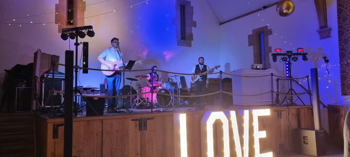 The Sidekicks - performance photo 6