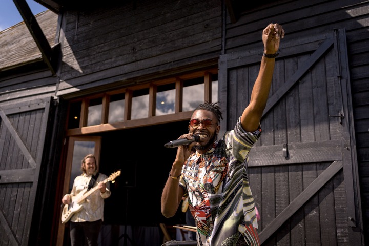 ROAMEO - performance photo 27