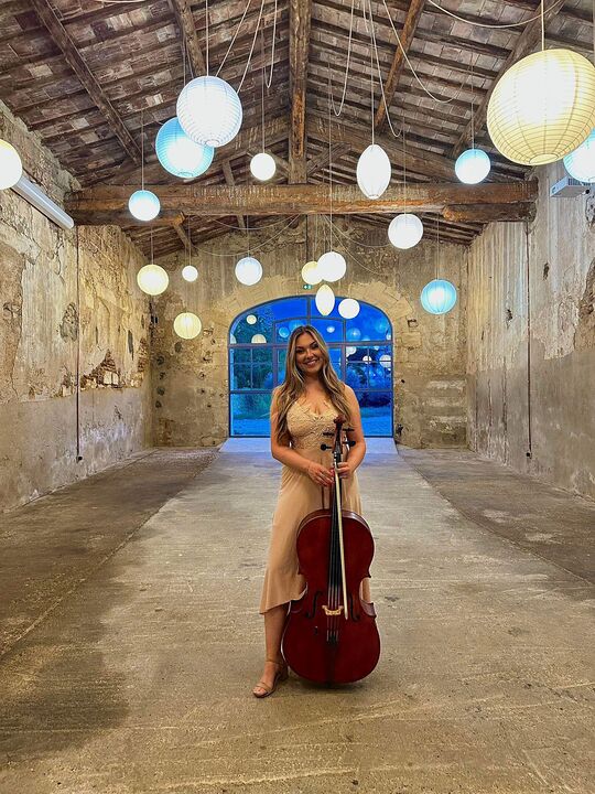 Aquarius Strings - performance photo 2