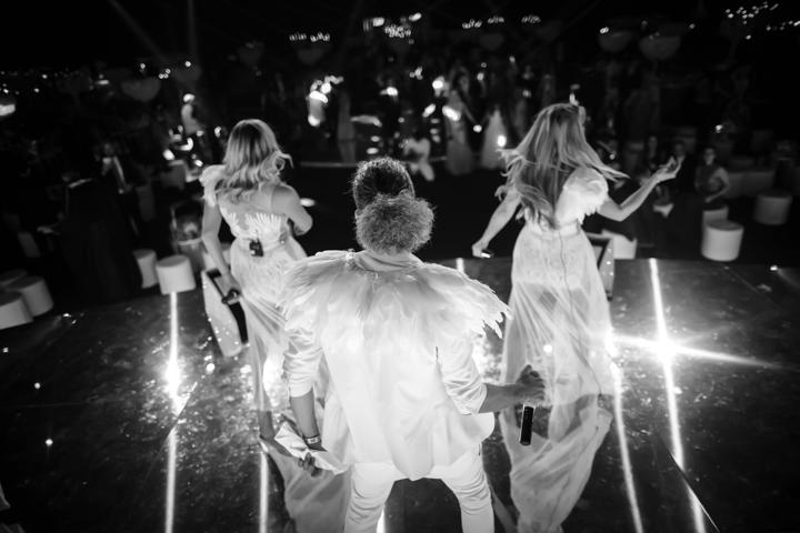 Solid Gold - performance photo 25