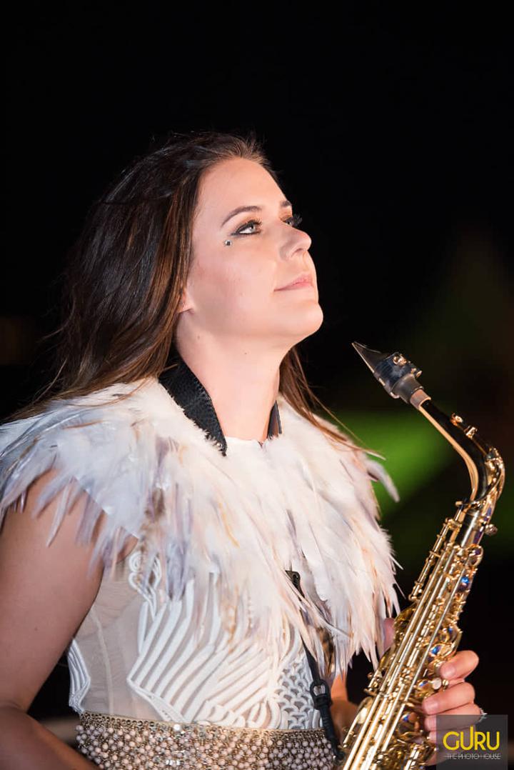 Solid Gold - performance photo 18