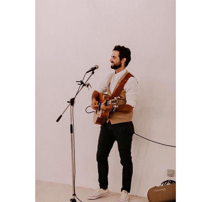 Louis Joun - performance photo 15