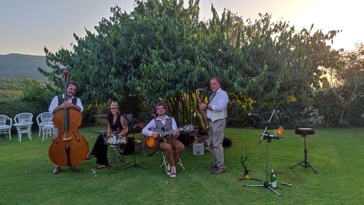 The Tuscany Swing Band - performance photo 40