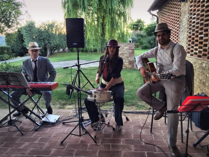 The Tuscany Swing Band - performance photo 35